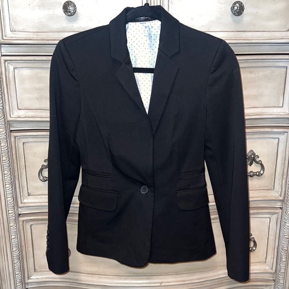 Express classic blazer size 2 🖤
